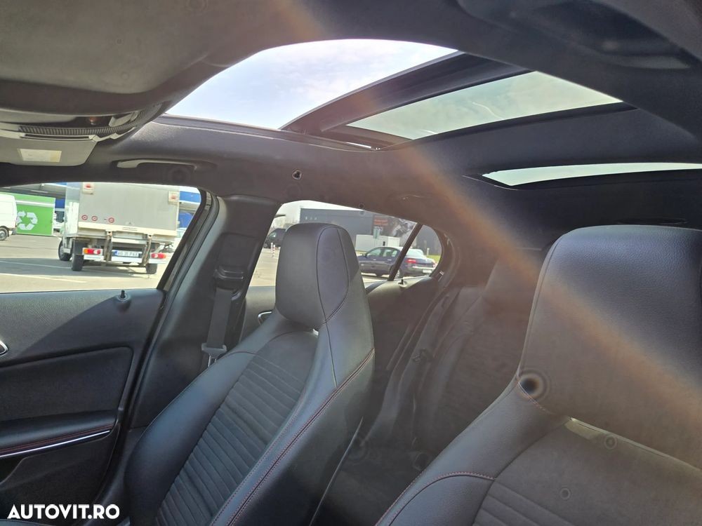 Mercedes-Benz GLA 250 4MATIC Aut. - 15