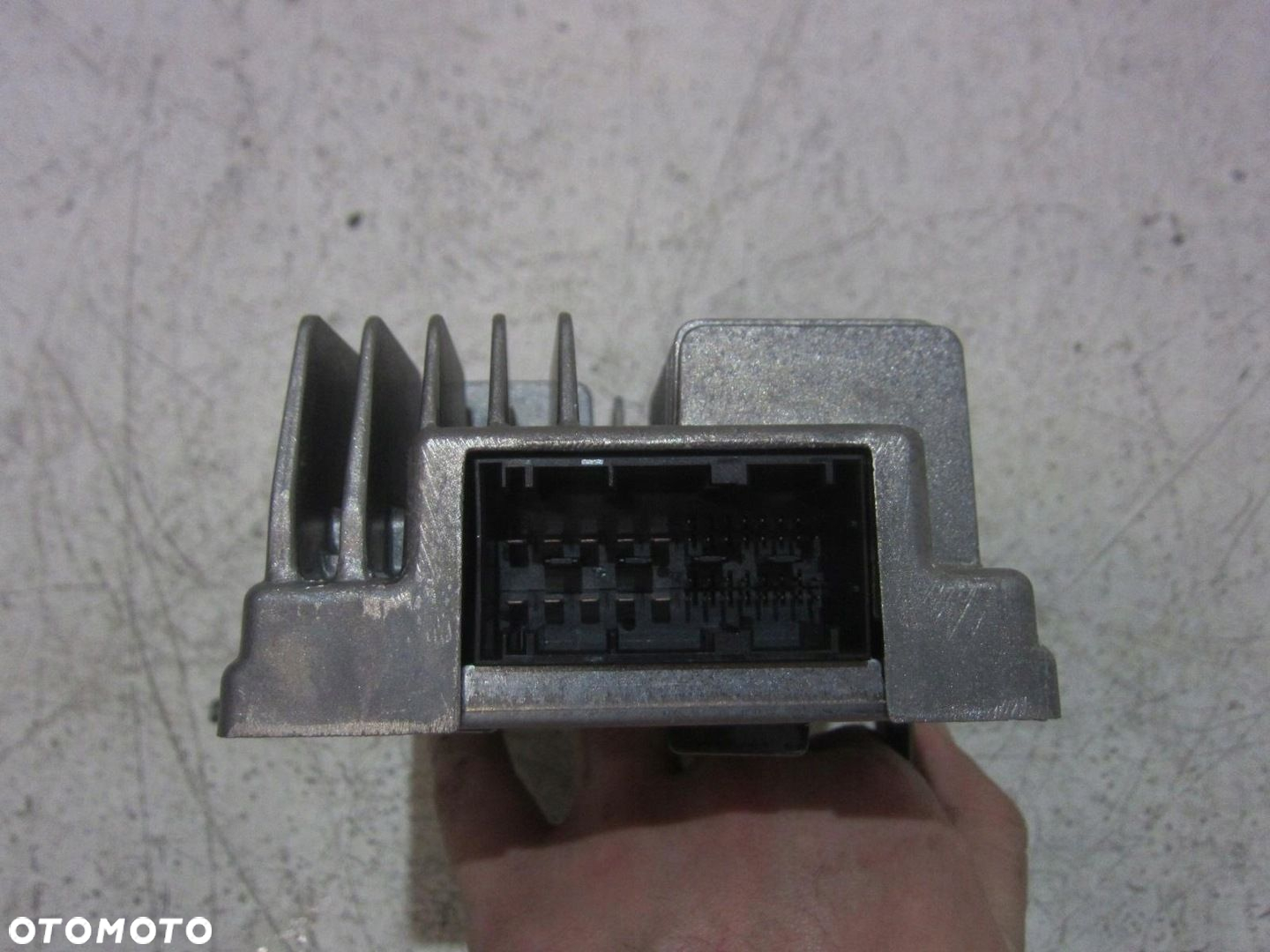 BMW X1 F48 B46 F39 WZMACNIACZ HIFI 9387656 65122622761 65129387656 - 4