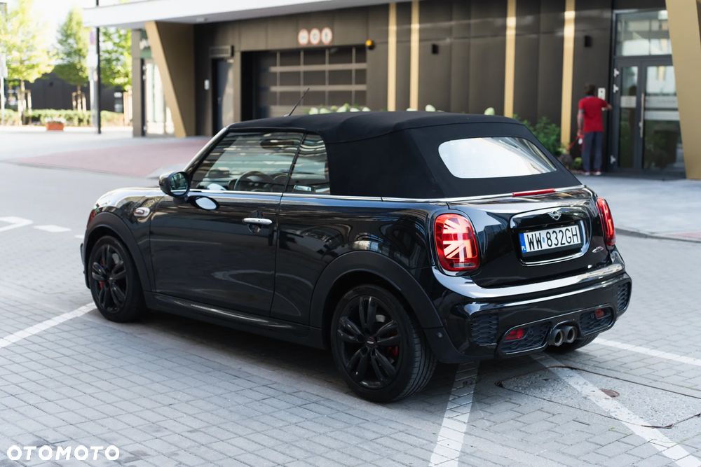 MINI Cooper S Cabrio John Works Trim - 23