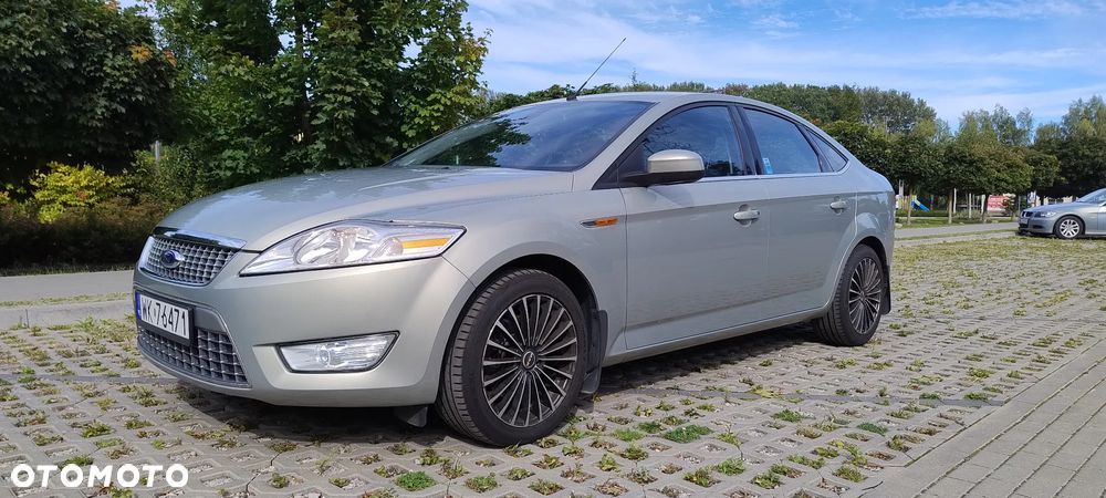 Ford Mondeo 2.0 Titanium - 1