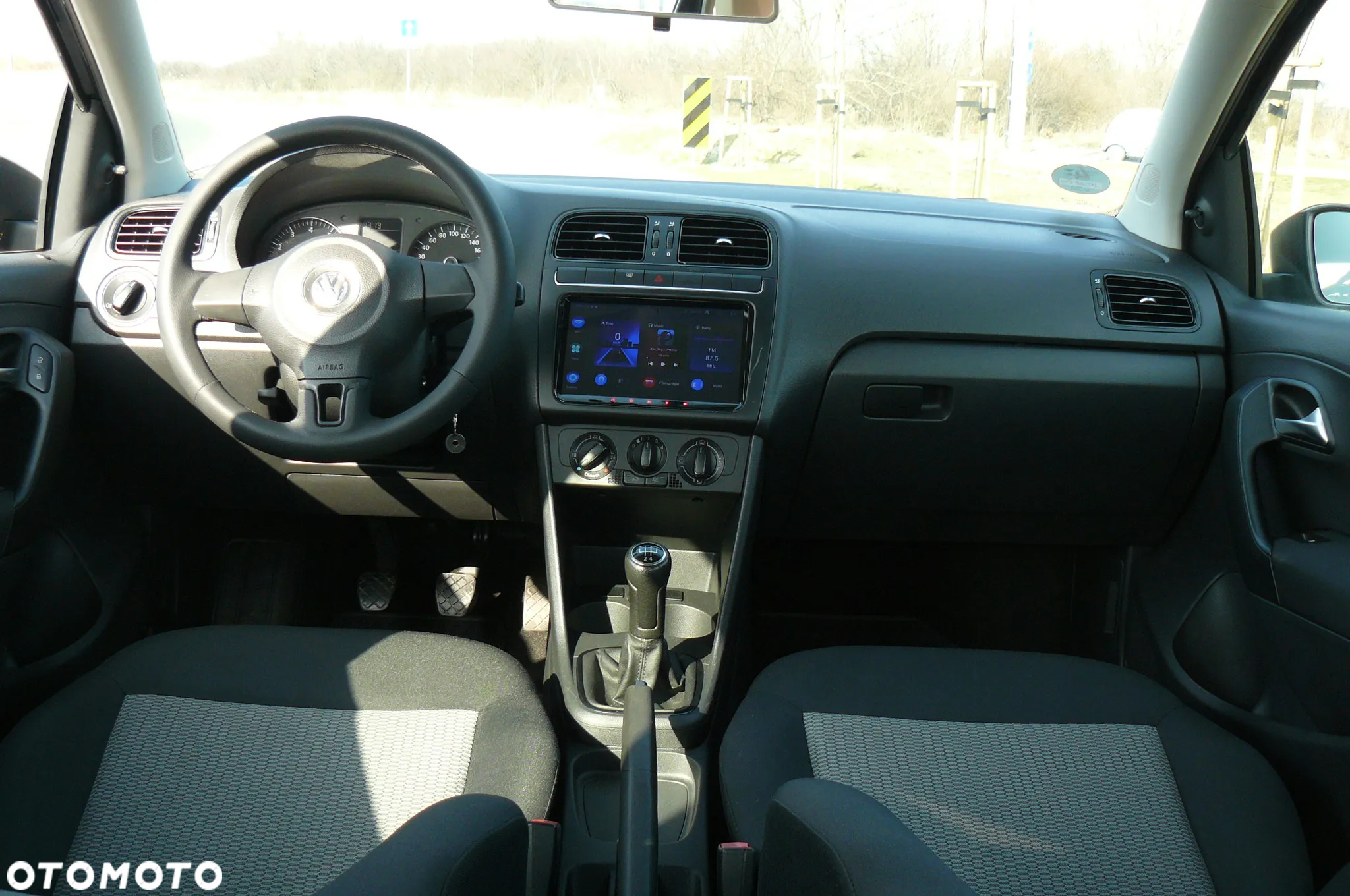 Volkswagen Polo - 16