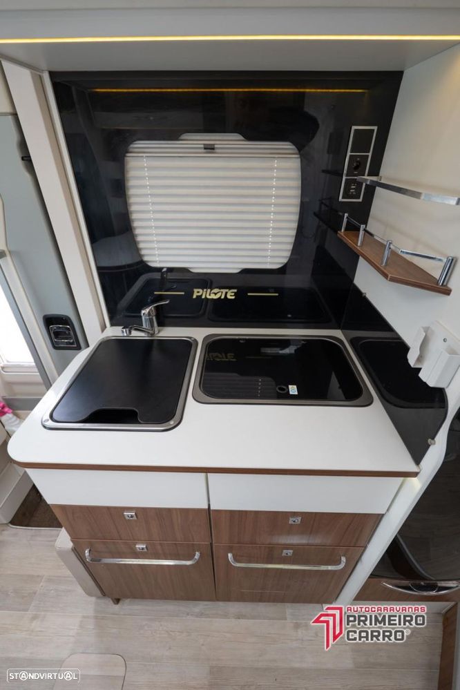 Pilote Essential P650 Cama Central - 17