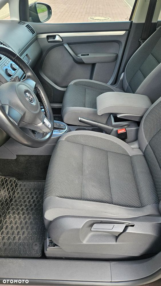 Volkswagen Touran 1.4 TSI Comfortline DSG - 14