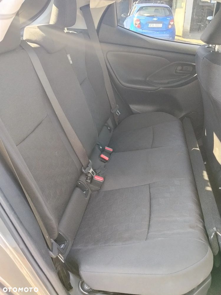 Toyota Yaris - 18