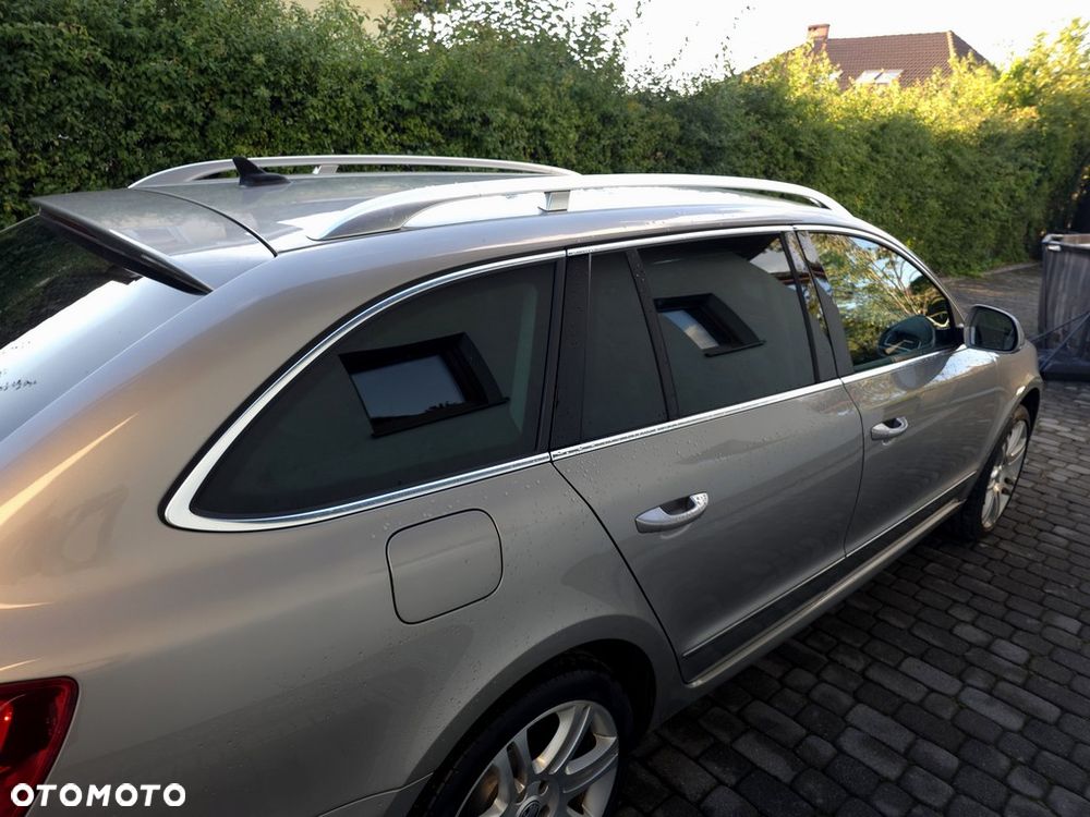 Skoda Superb 2.0 TDI Platinum DSG - 27
