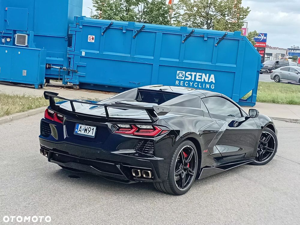 Chevrolet Corvette - 19