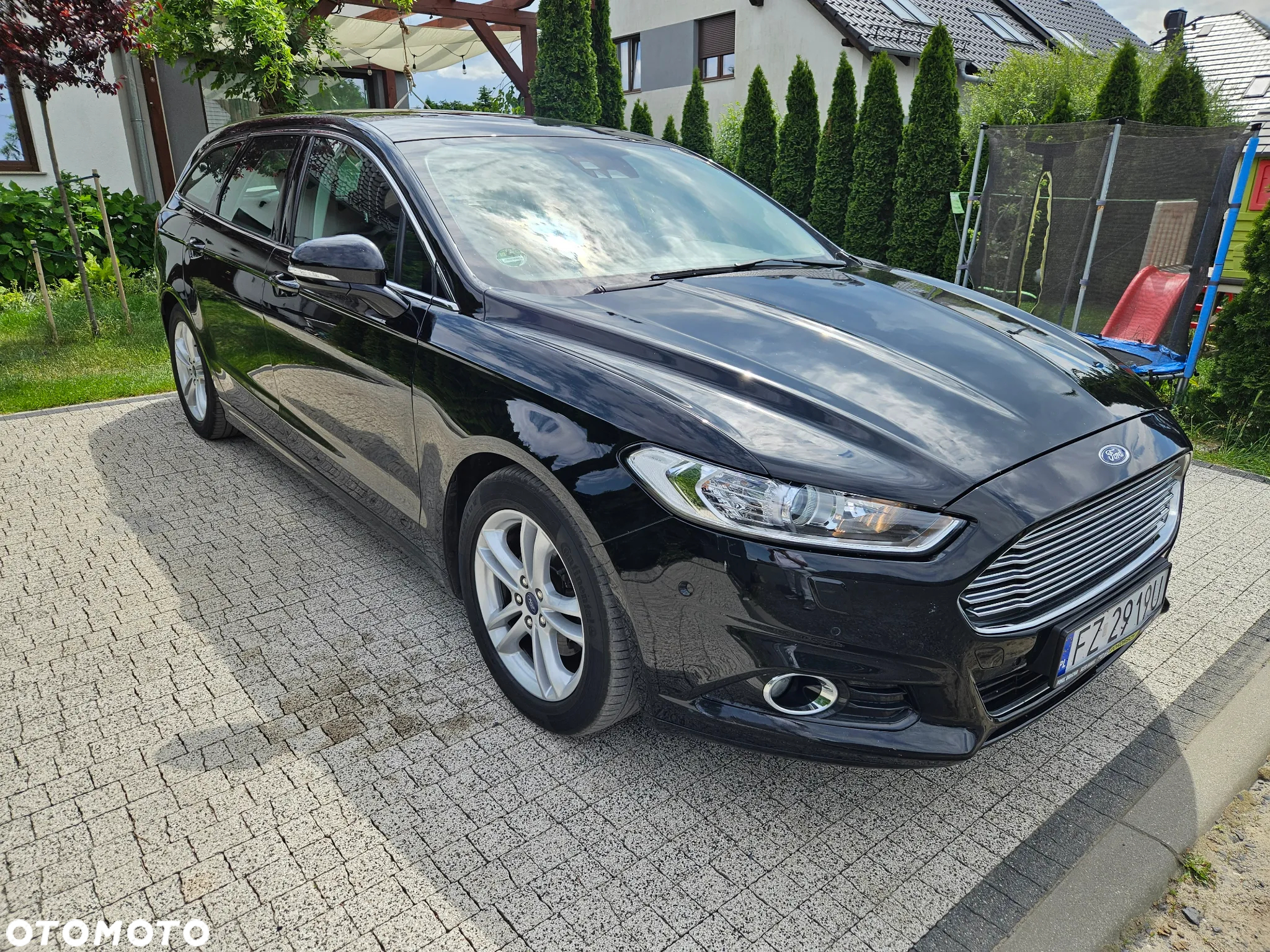 Ford Mondeo 2.0 TDCi Titanium PowerShift - 4