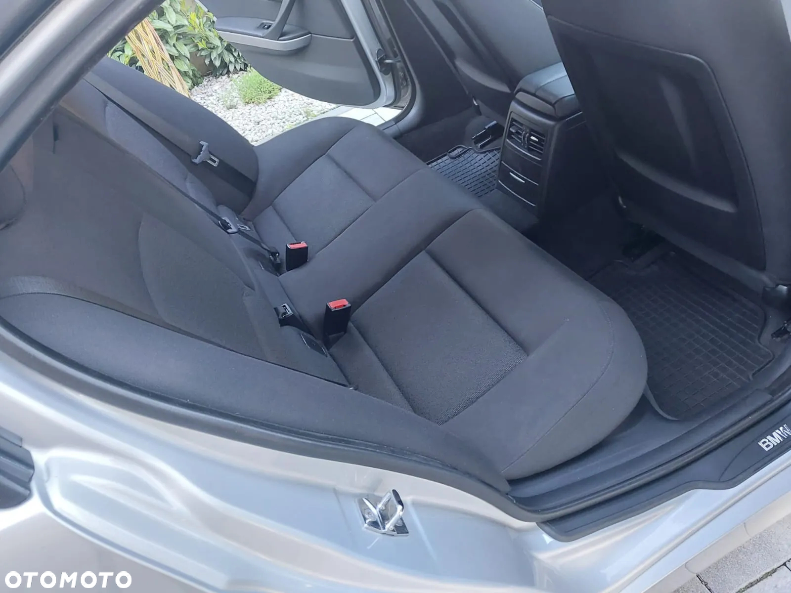 BMW Seria 3 318i - 14