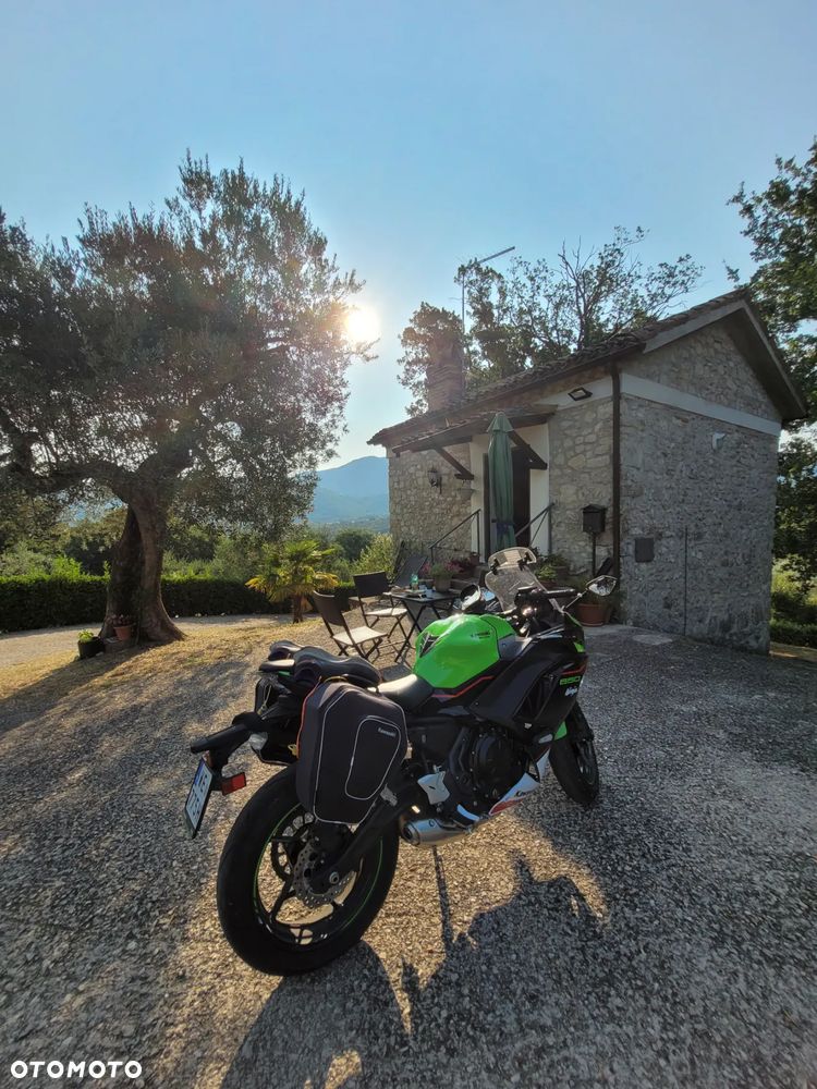 Kawasaki Ninja - 12