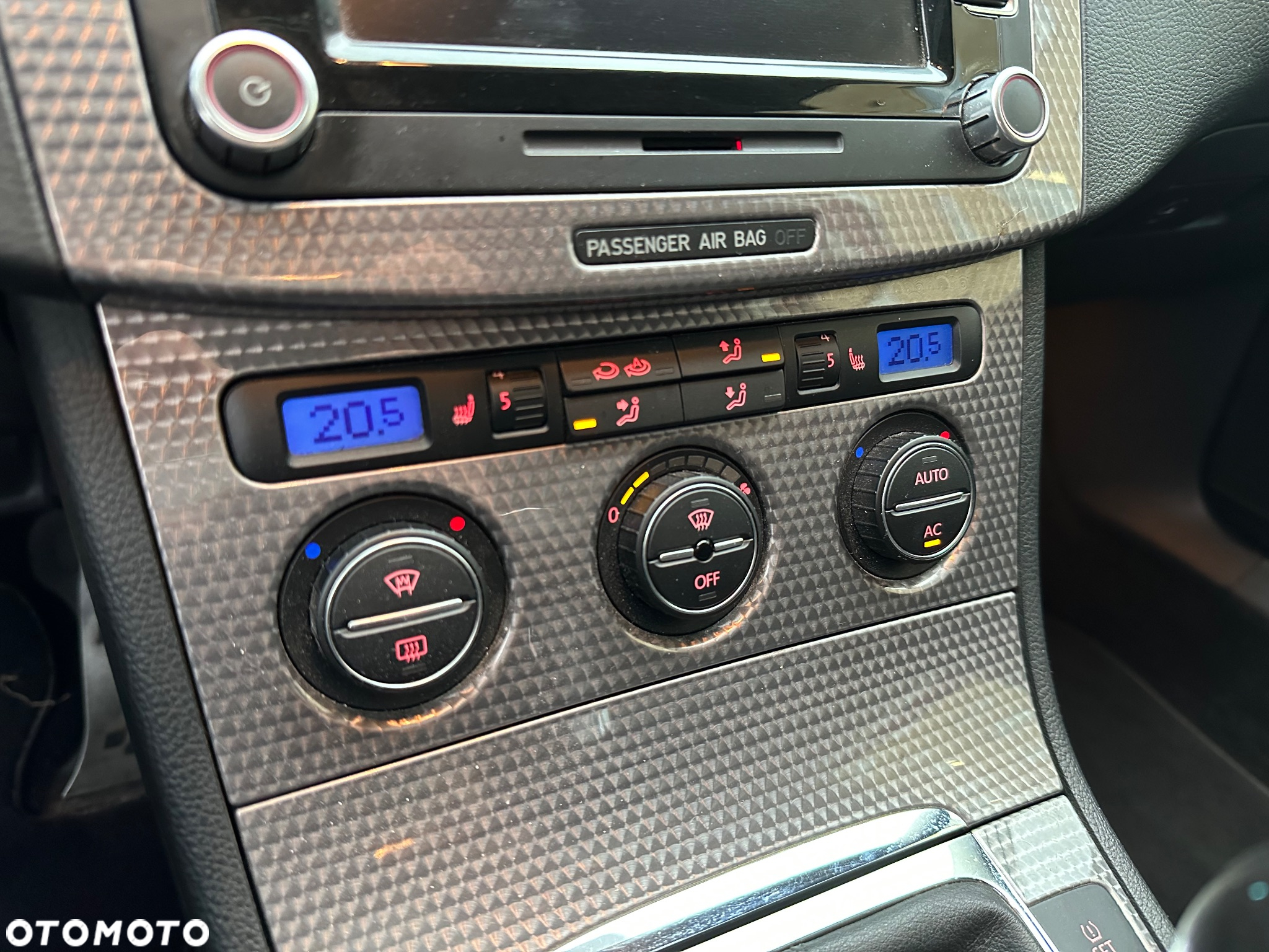 Volkswagen Passat Variant 2.0 TSI R-Line - 19