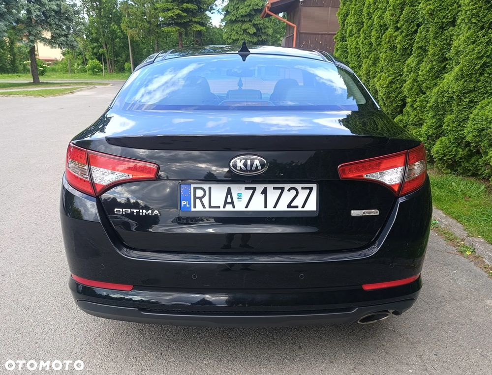 Kia Optima - 38