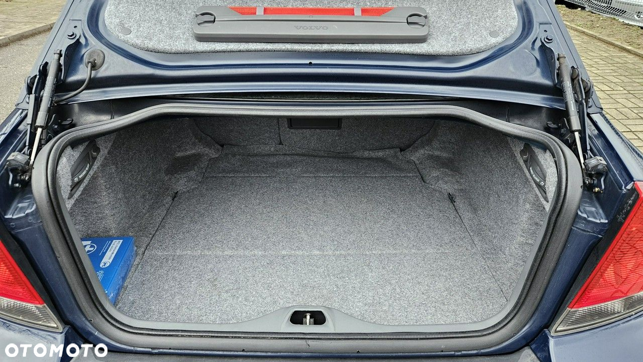Volvo S60 2.4 Edition - 29