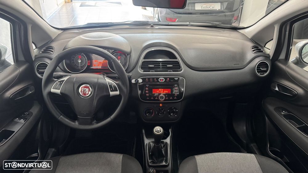 Fiat Punto 1.3 M-Jet Lounge S&S - 6
