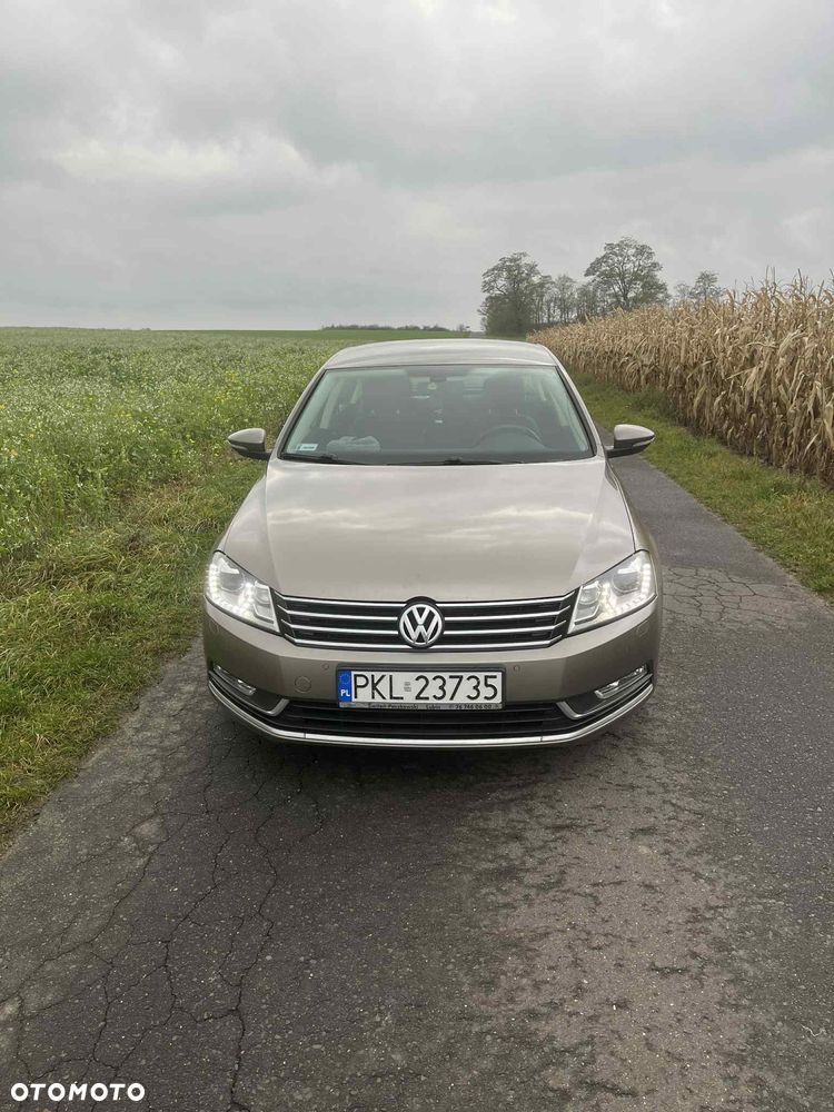 Volkswagen Passat 1.8 TSI Comfortline - 1