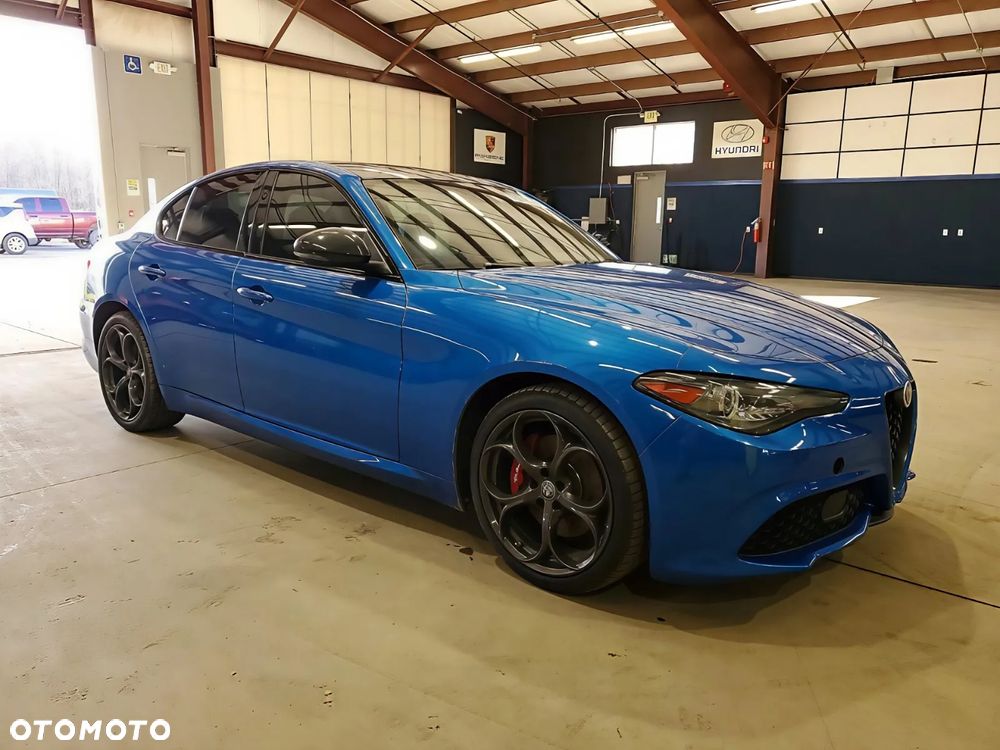 Alfa Romeo Giulia - 3