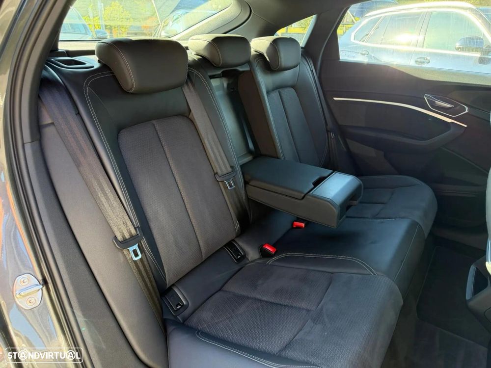 Audi e-tron Sportback 55 quattro S line - 22