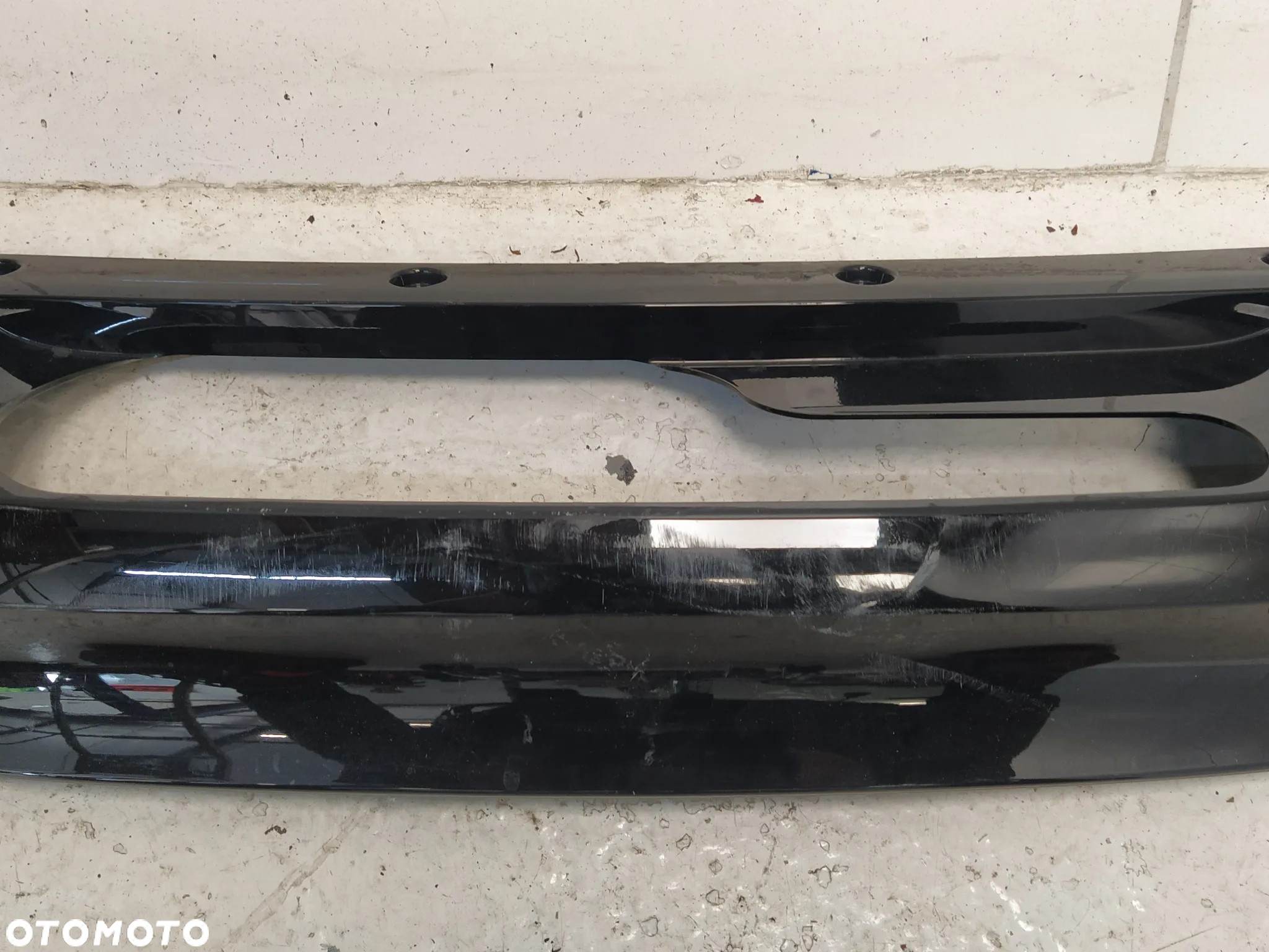 RANGE ROVER SPORT L461 22- SPOILER DOKŁADKA ZDERZAKA RAMKA OSŁONA HAKA HOLOWNICZEGO TYŁ TYLNY ORYGINAŁ - 5