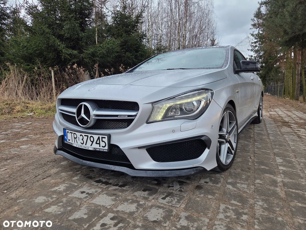Mercedes-Benz CLA - 1
