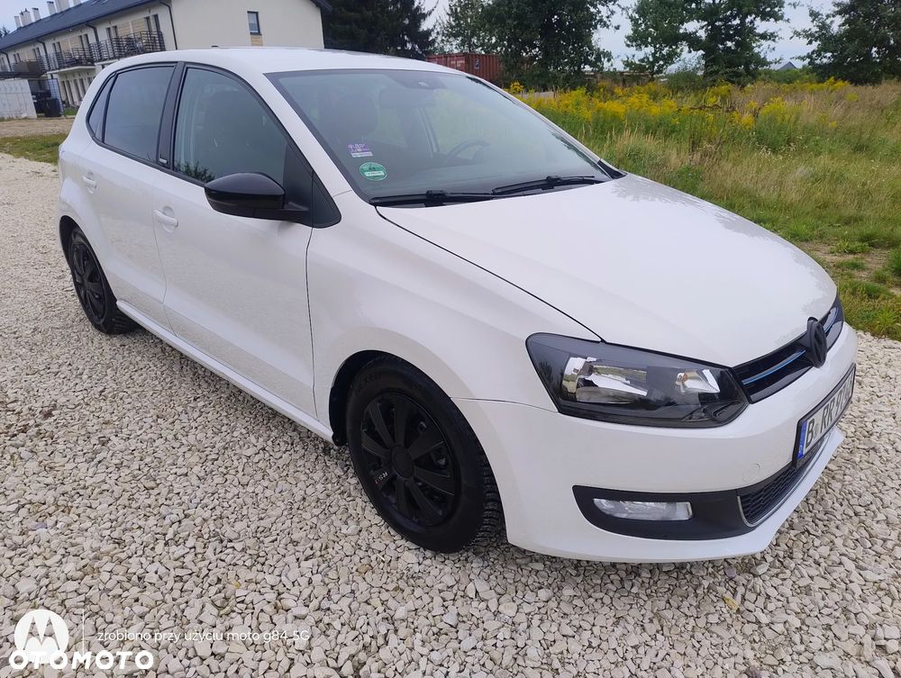 Volkswagen Polo - 2