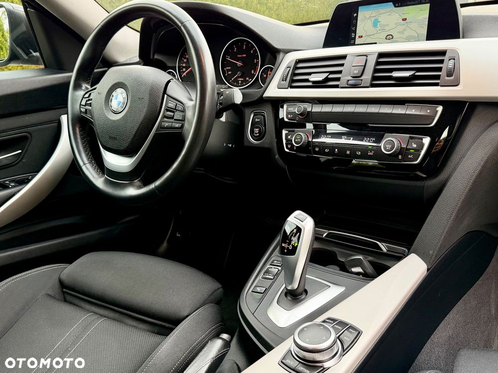 BMW Seria 3 320d xDrive Advantage sport - 10