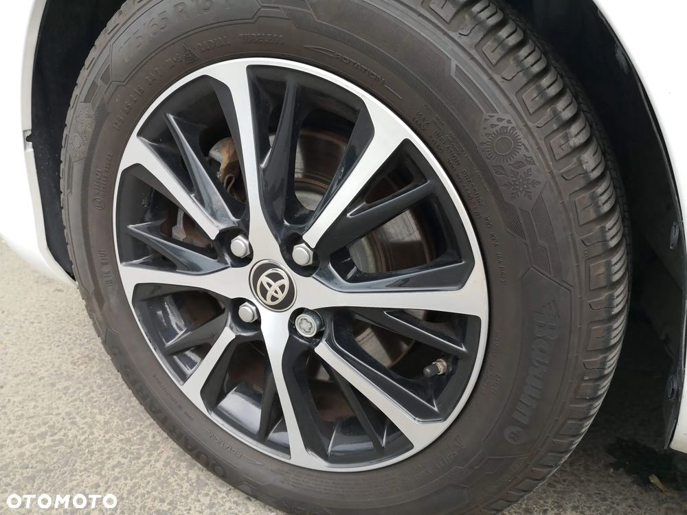 Toyota Yaris Hybrid 100 Premium EU6 - 20