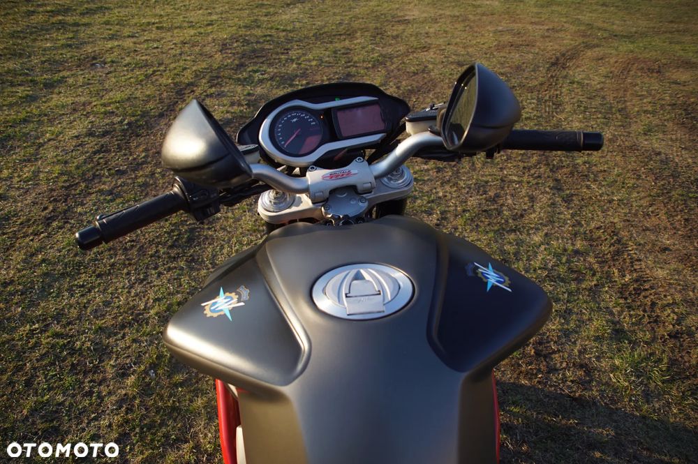MV AGUSTA Brutale - 25