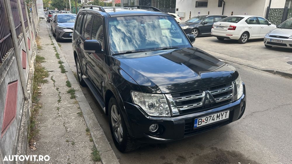 Mitsubishi Pajero 3.2 DI-D Automatik Instyle - 2