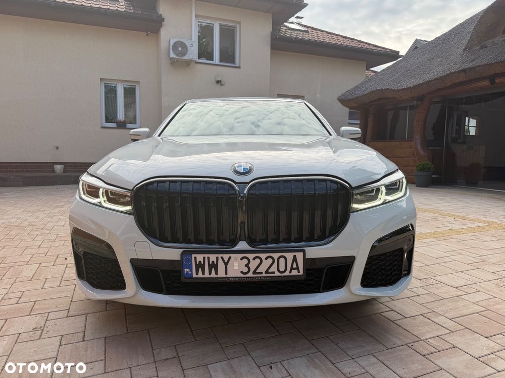 BMW Seria 7 740Li - 12