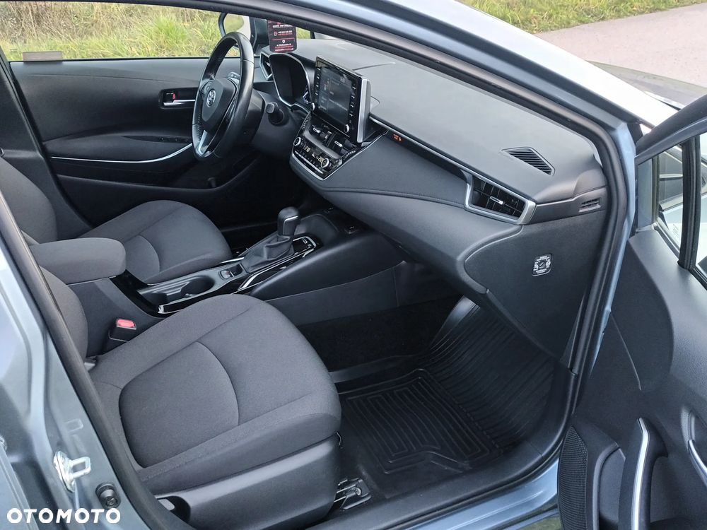 Toyota Corolla 1.8 Hybrid Comfort - 19