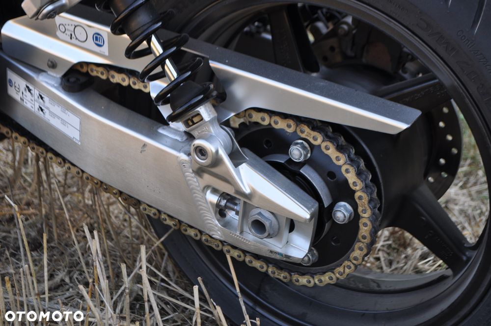 Honda CB - 32