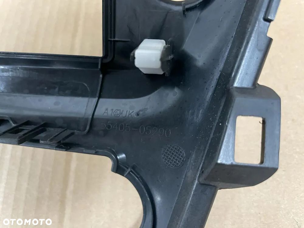 TOYOTA AVENSIS III T27 LIFT T29 2015- RAMKA RADIA NAWIGACJI 55405-05290 - 4