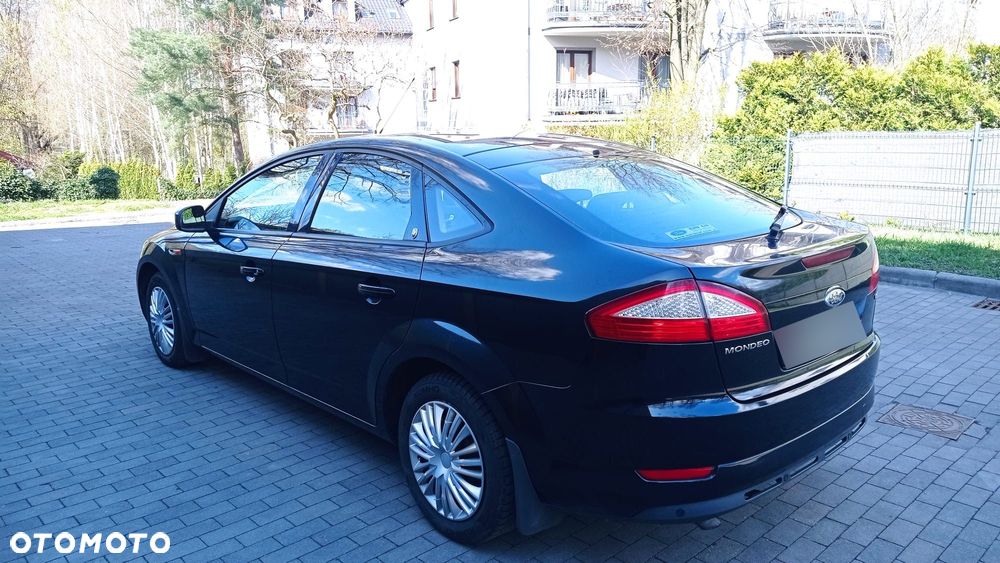 Ford Mondeo 1.8 TDCi Ghia - 4