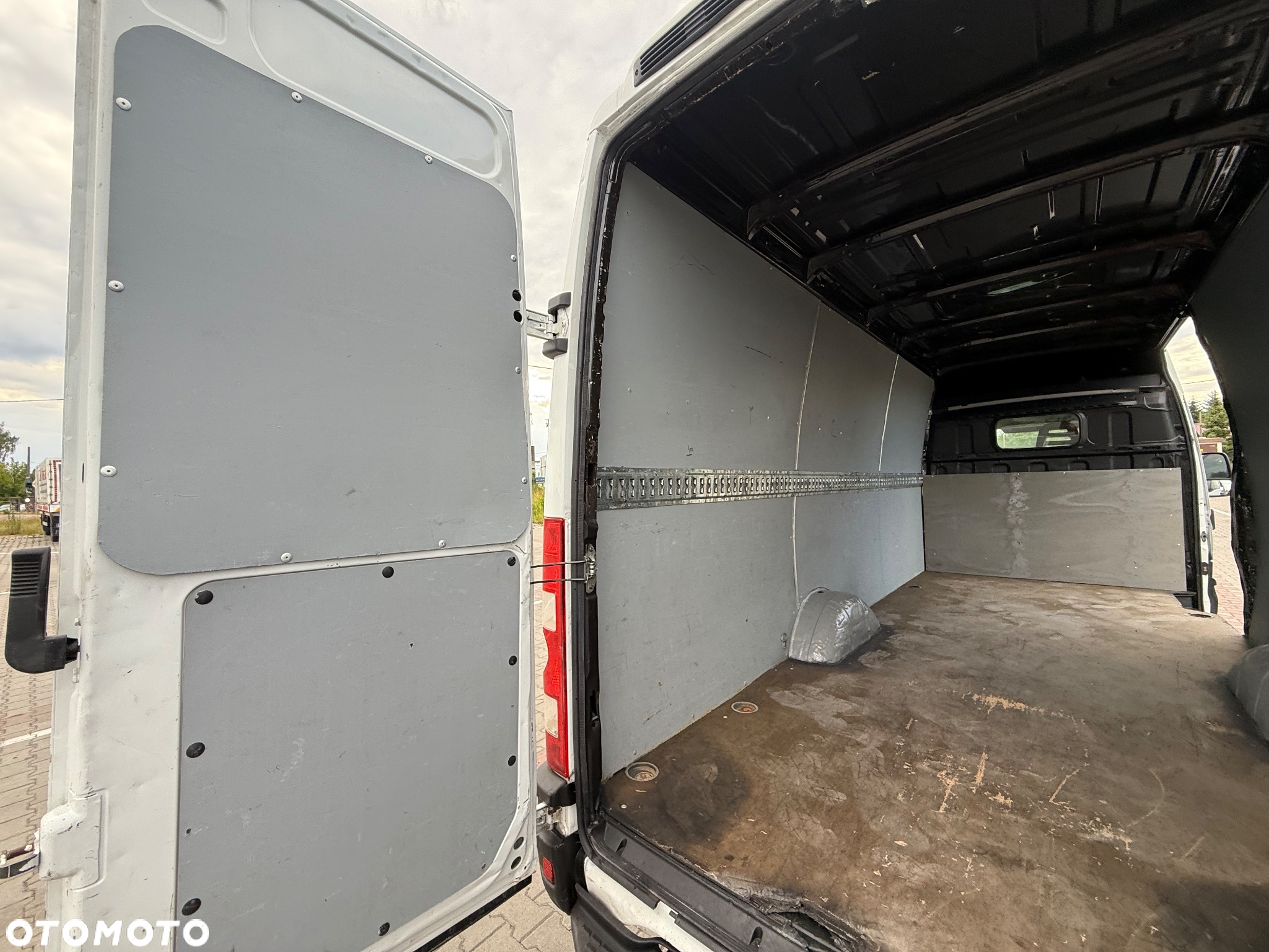 Iveco Daily - 17