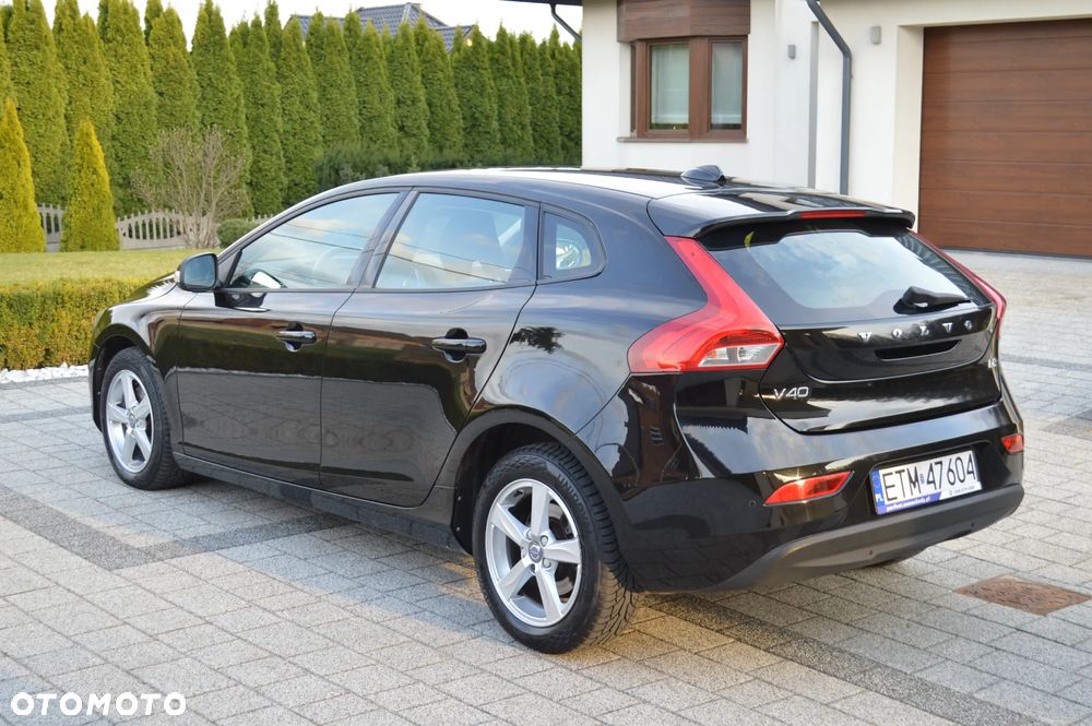 Volvo V40 - 4