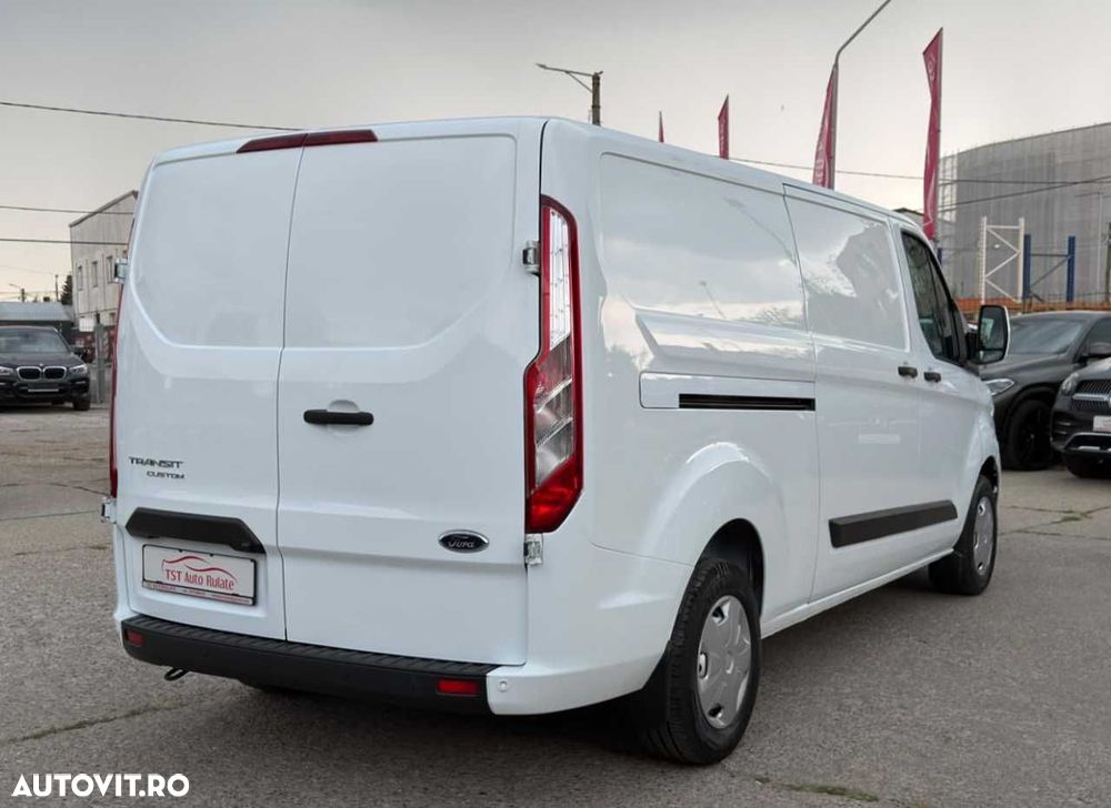 Ford TRANSIT CUSTOM L2H1 - 9