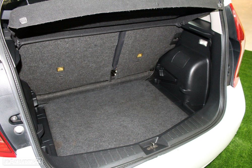 Nissan Note 1.5 dCi Acenta - 33