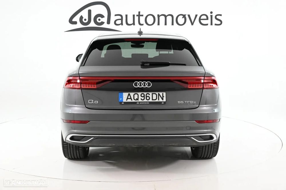 Audi Q8 55 TFSIe quattro Tiptronic - 9