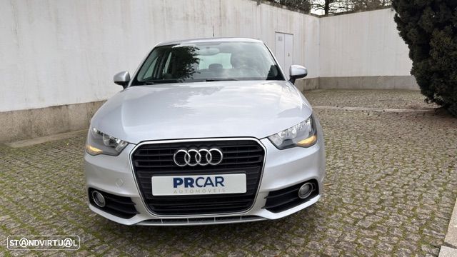 Audi A1 Sportback 1.6 TDI Advance Business Line - 2