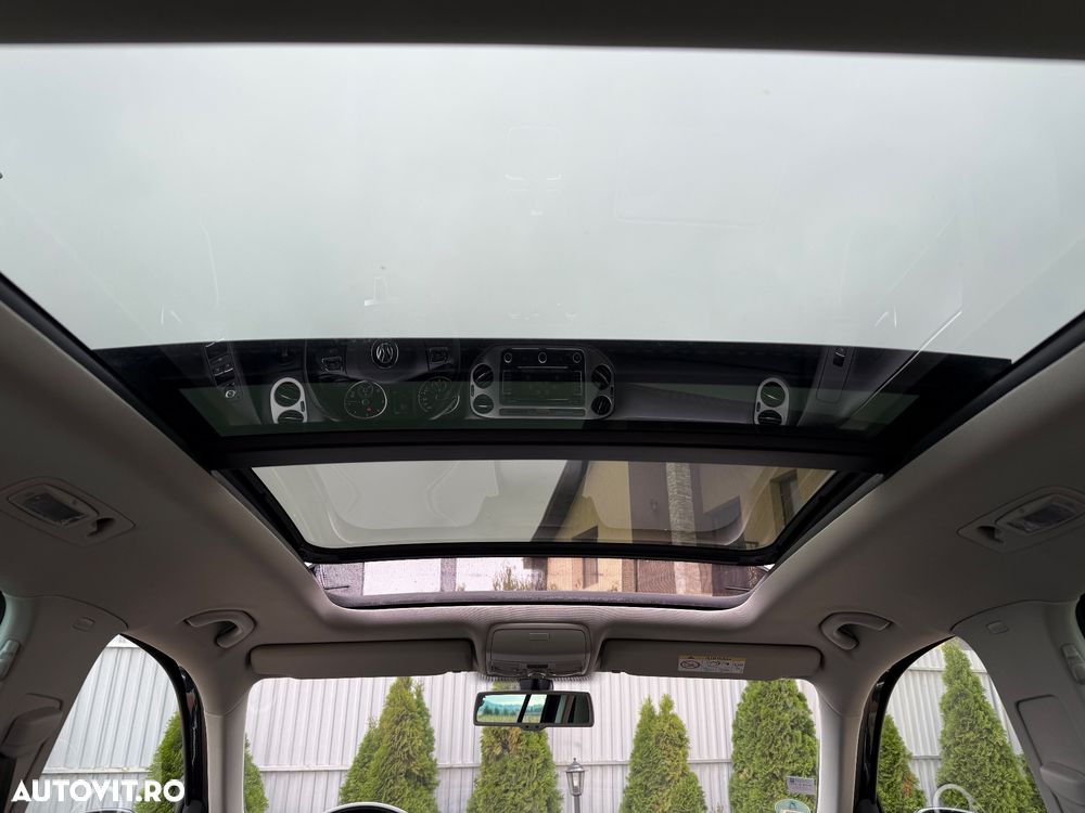 Volkswagen Tiguan 2.0 TDI DPF 4Motion BlueMotion Technology Cup Sport & Style - 24