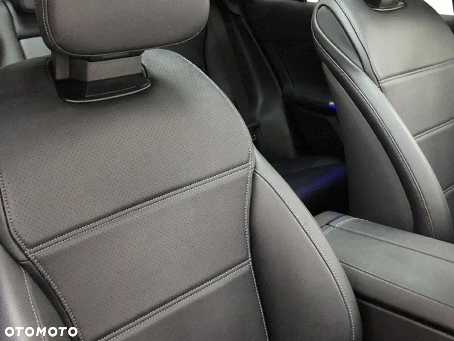 Mercedes-Benz GLC 220 d mHEV 4-Matic Avantgarde - 9