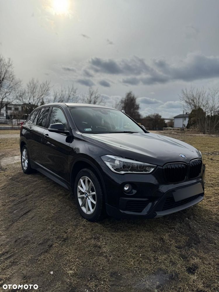 BMW X1 sDrive18d Advantage sport - 11