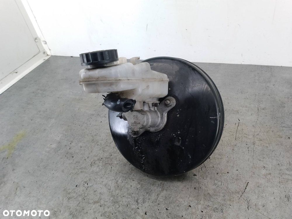 SERWO HAMULCOWE TOYOTA AVENSIS III T27 47200-05240 0204054177  BOSCH - 1