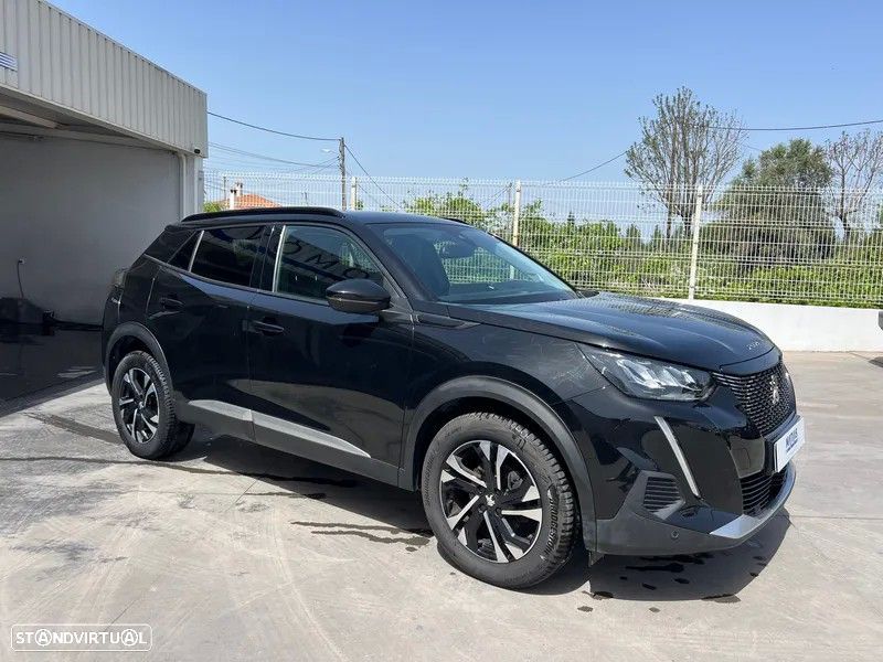 Peugeot 2008 1.2 PureTech Allure - 4