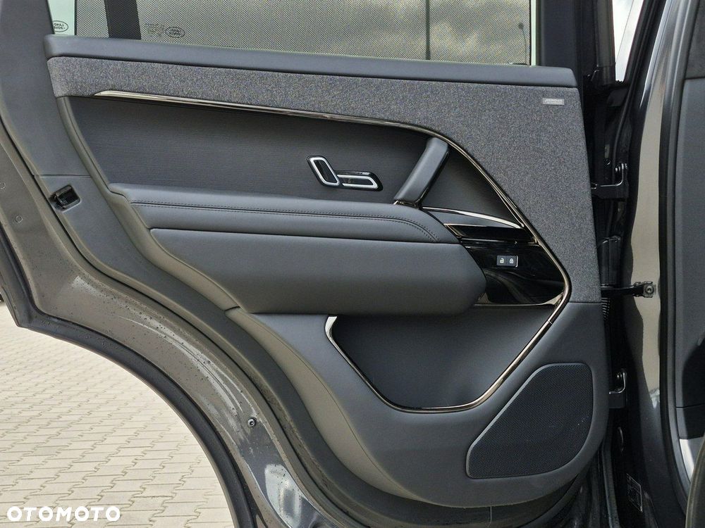 Land Rover Range Rover Sport - 22