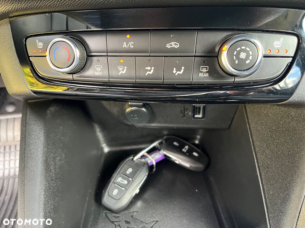 Opel Corsa 1.2 Direct Inj Turbo Start/Stop Automatik Ultimate - 25