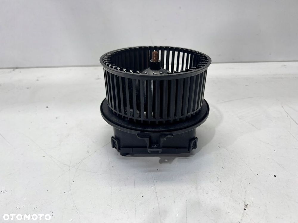 WENTYLATOR DNUCHAWY NAGRZEWNICY AUDI A4 B9 A5 8W Q7 4M 4M1820021B - 4