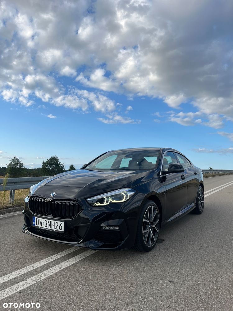 BMW Seria 2 218i M Sport - 1