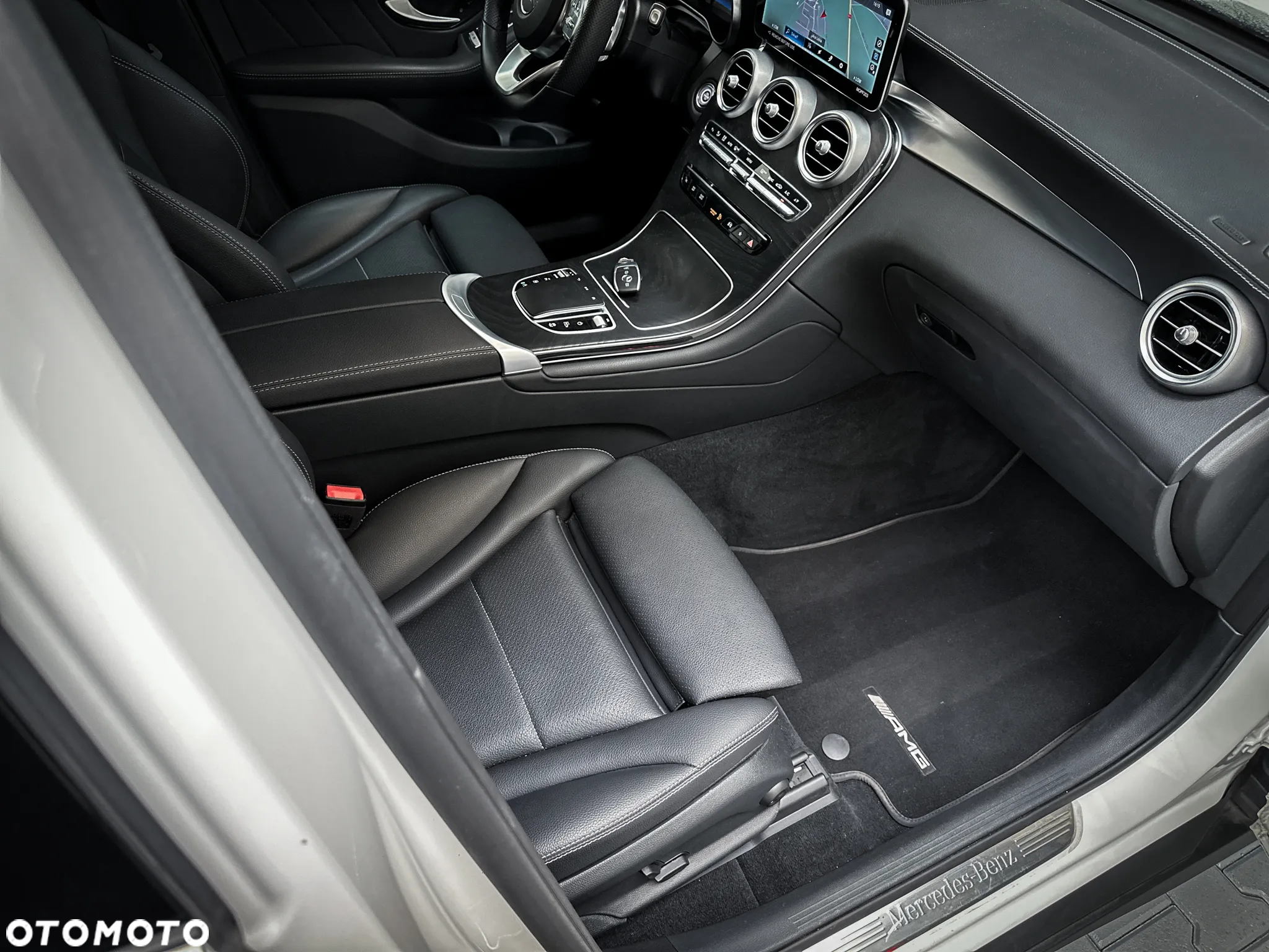 Mercedes-Benz GLC 200 d 4-Matic Business Edition - 36