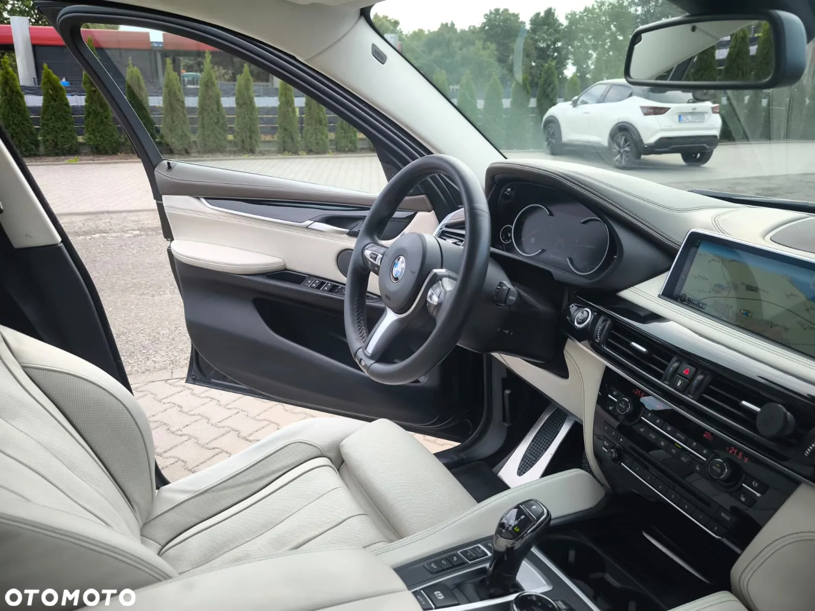 BMW X6 xDrive40d - 13