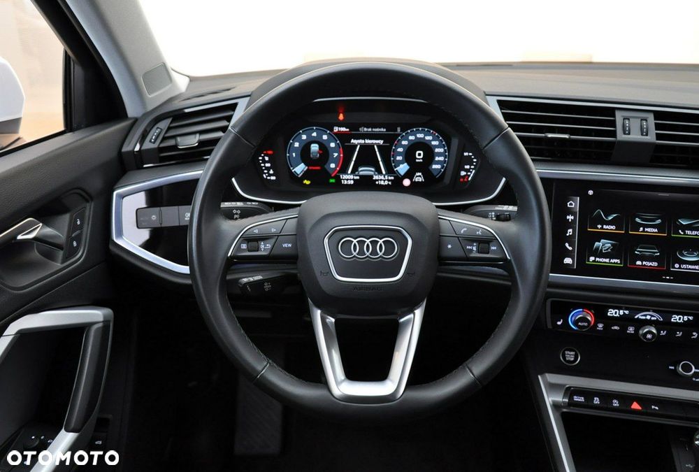 Audi Q3 Sportback - 23